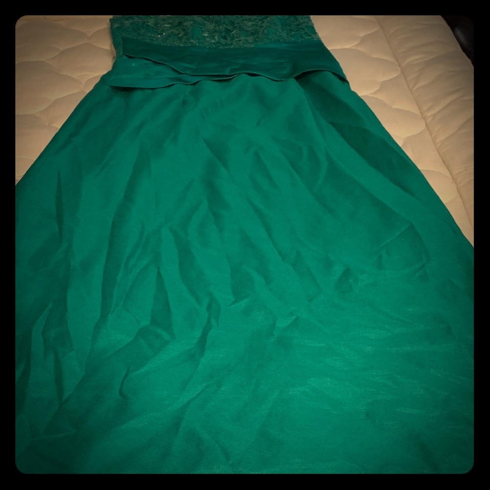 Off the shoulder/strapless party gown w/jacket